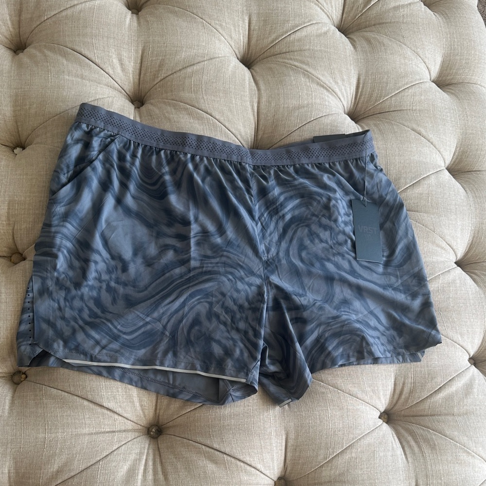 Vissla Men's Athletic Shorts - Gray